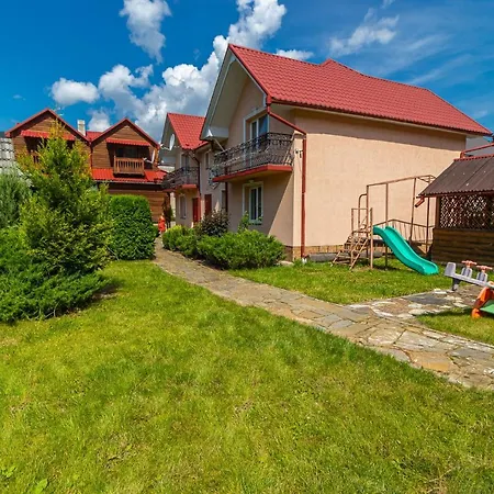Lodge Zoriana Tatariv