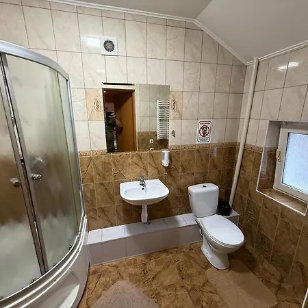 אכסניה Zoriana