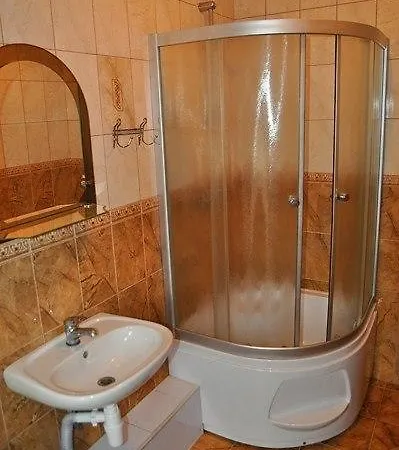 Zoriana Деревянный коттедж Татаров