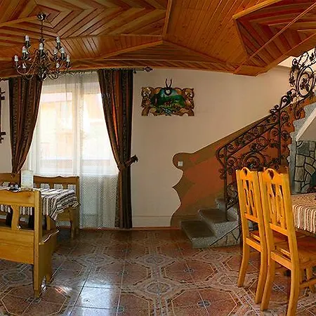 Lodge Zoriana Tatariw